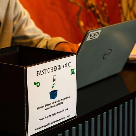 Ibis Styles Bayonne Hotel Bagian luar foto