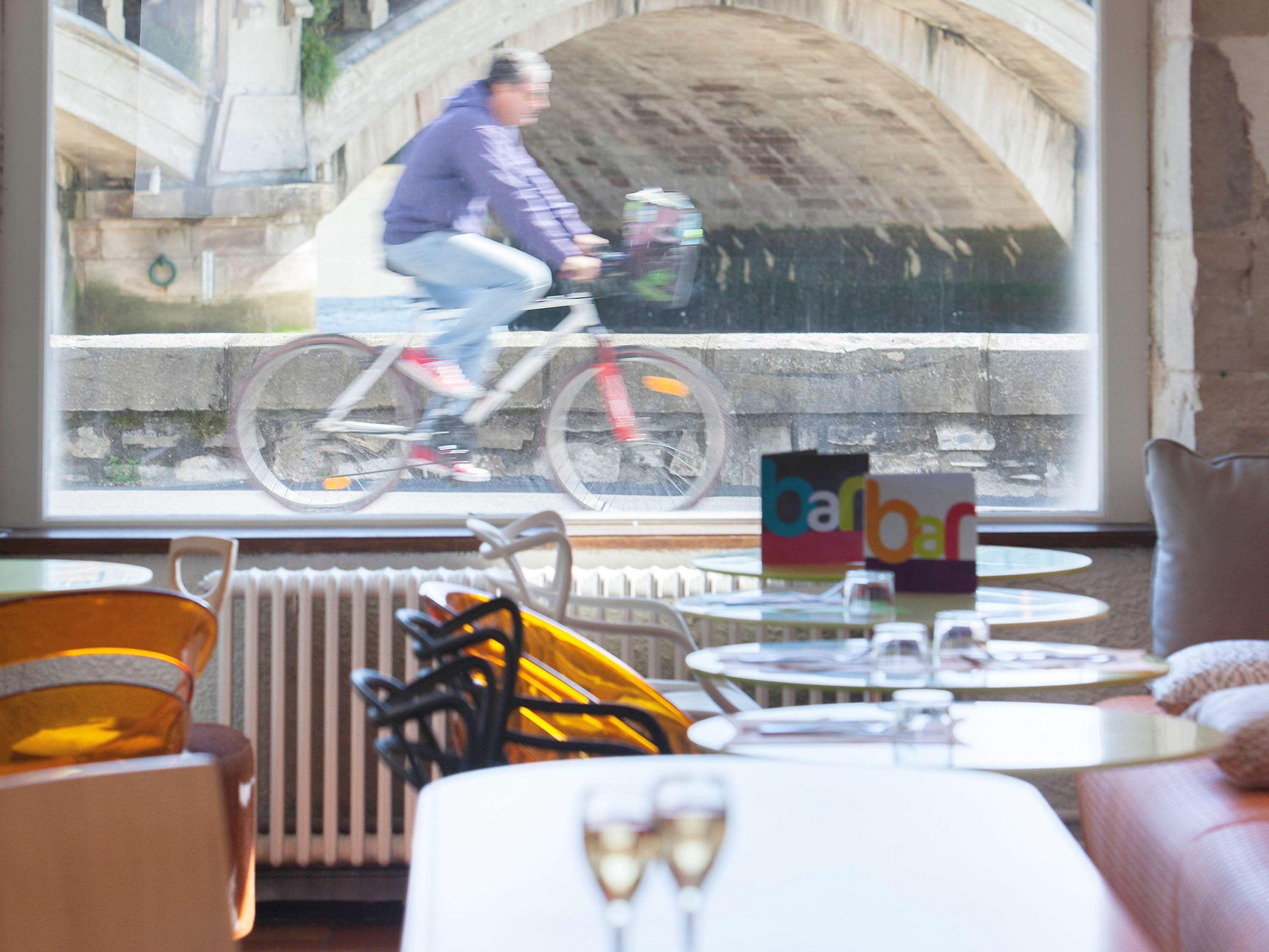 Ibis Styles Bayonne Hotel Bagian luar foto