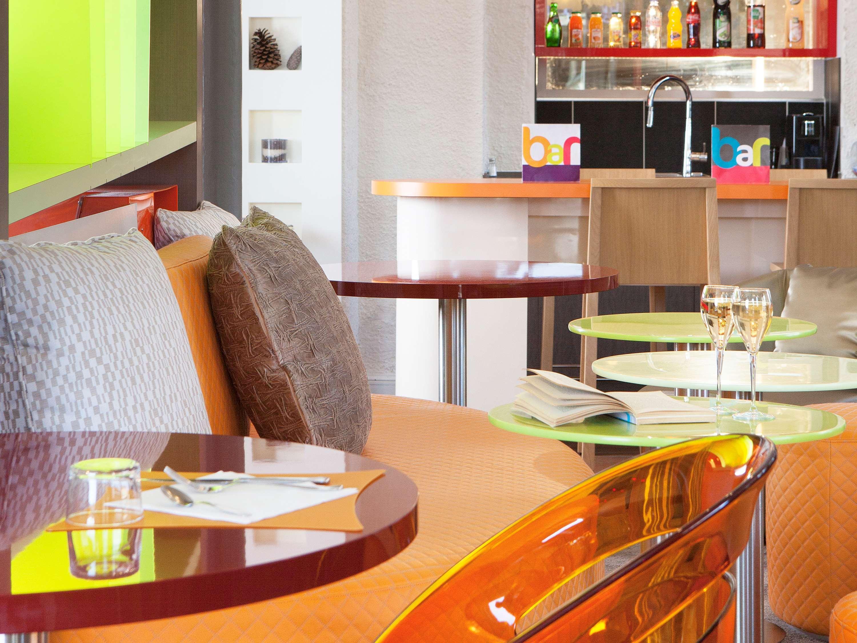 Ibis Styles Bayonne Hotel Bagian luar foto