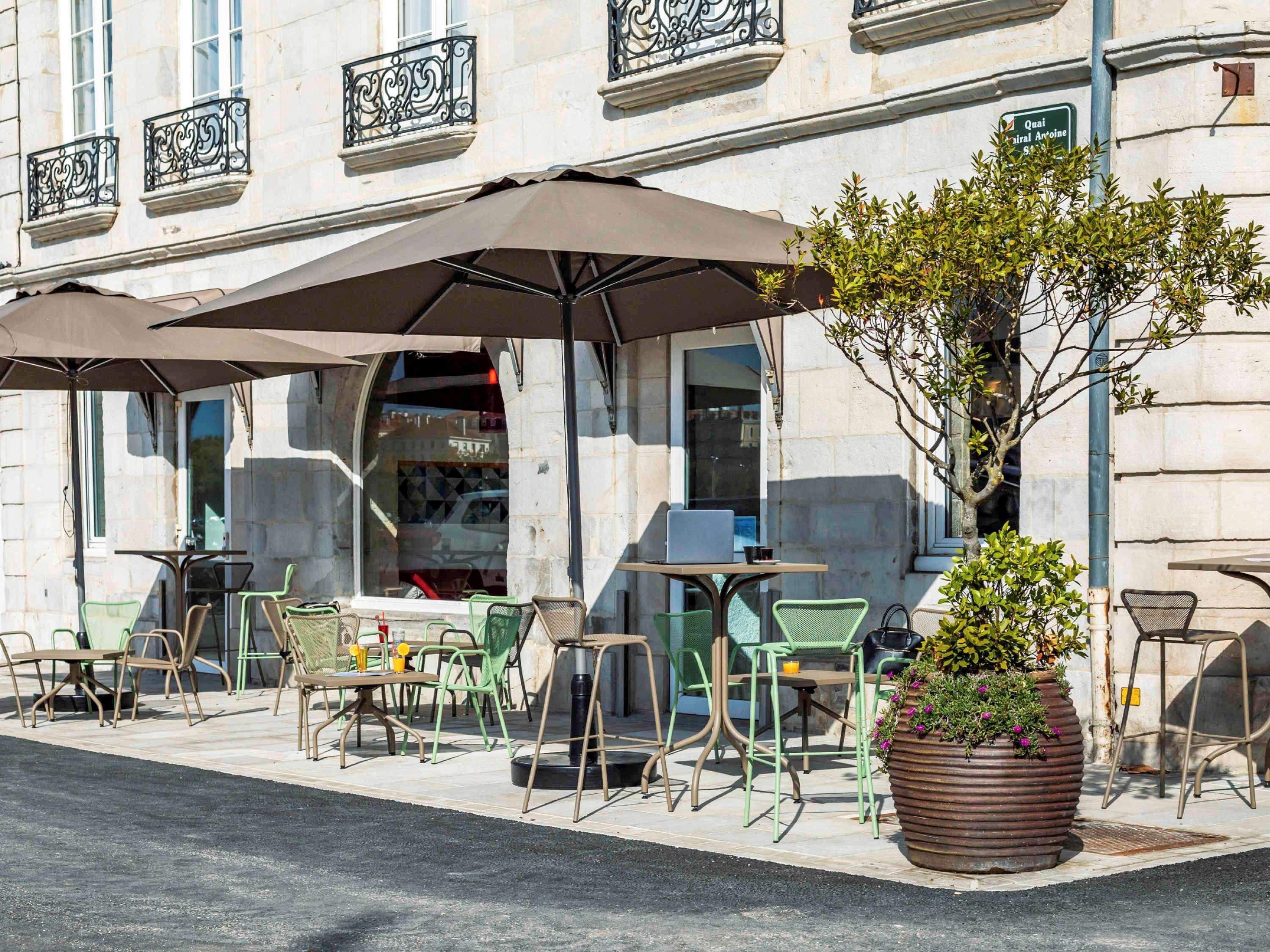 Ibis Styles Bayonne Hotel Bagian luar foto