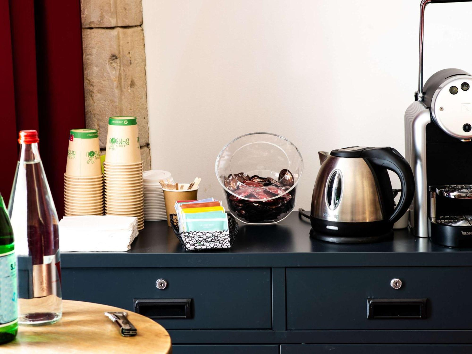Ibis Styles Bayonne Hotel Bagian luar foto
