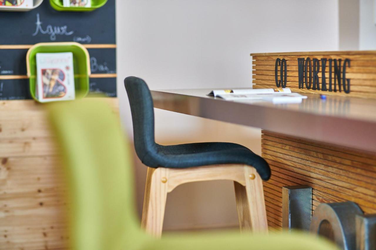 Ibis Styles Bayonne Hotel Bagian luar foto