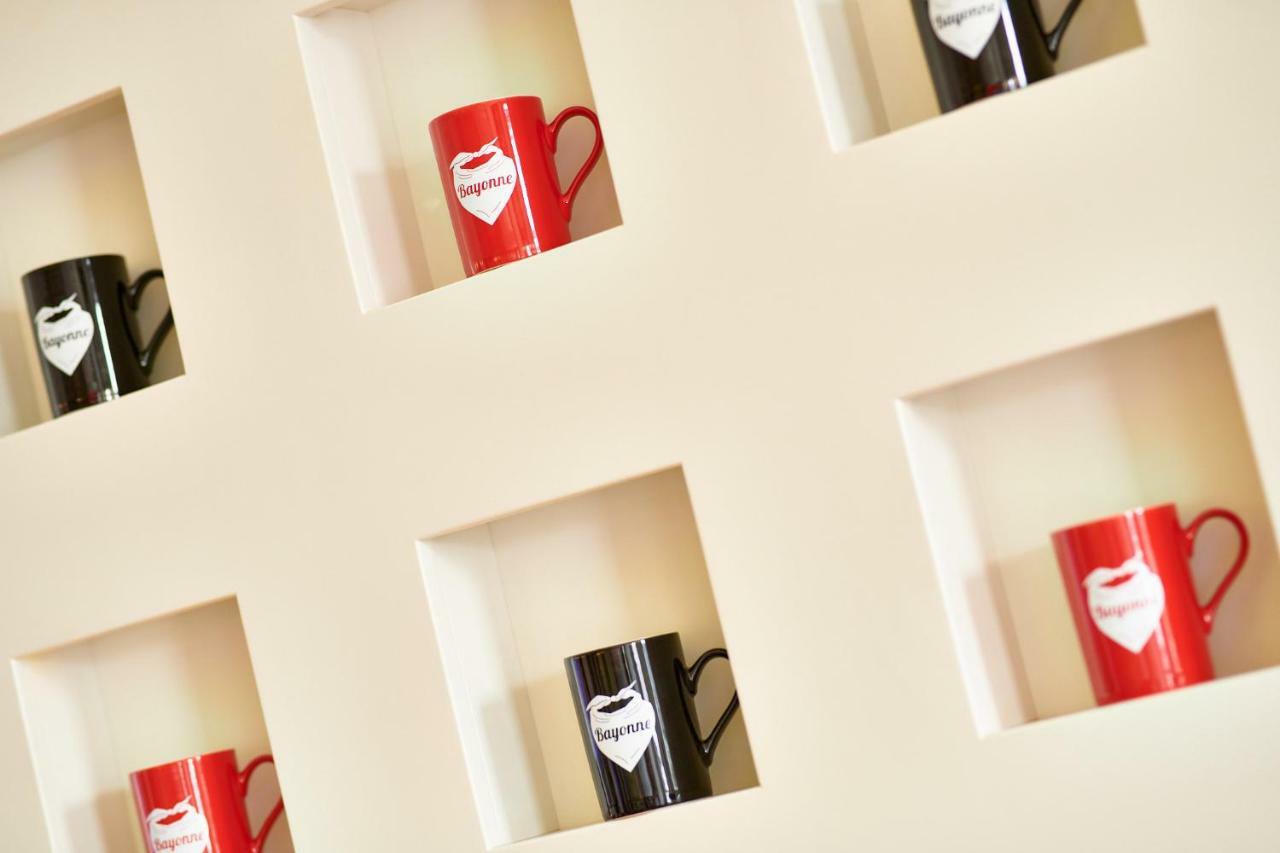 Ibis Styles Bayonne Hotel Bagian luar foto