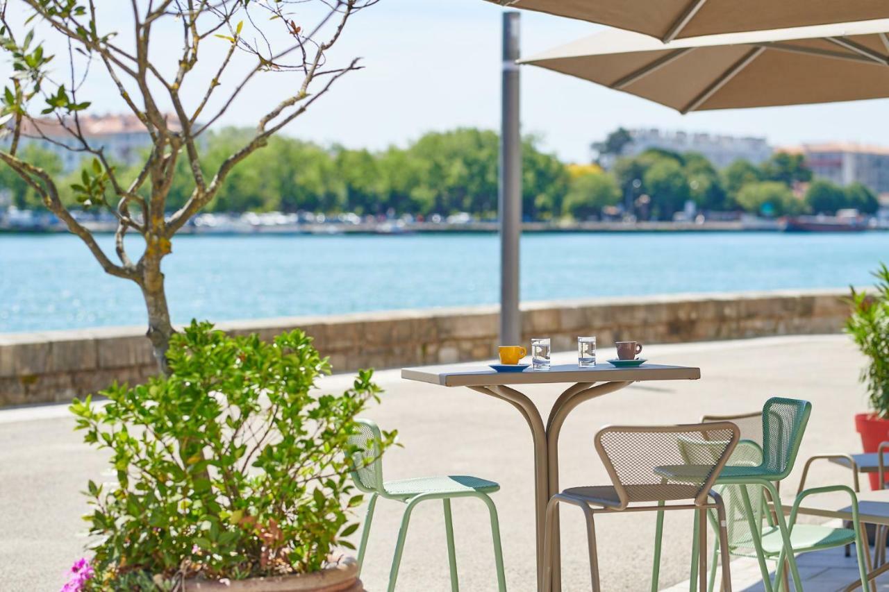 Ibis Styles Bayonne Hotel Bagian luar foto